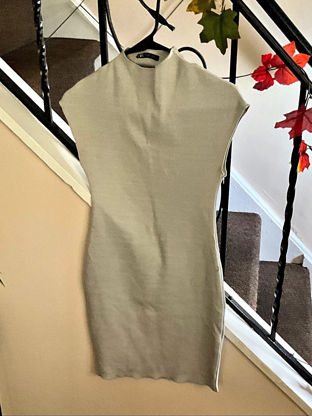 Zara Mini Dress Size Small Like New